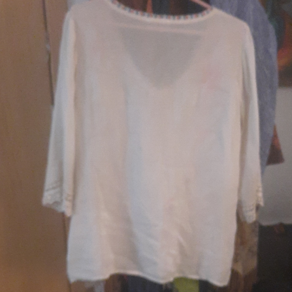 Johnny Was White V‑Neck Embroidered Long Sleeve Top with Pink Floral Accents - Picture 6 of 8
